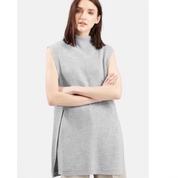 Topshop Sweaters - Topshop Grey Sleeveless Sweater Top